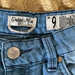 Indigo Rein Capri Jeans